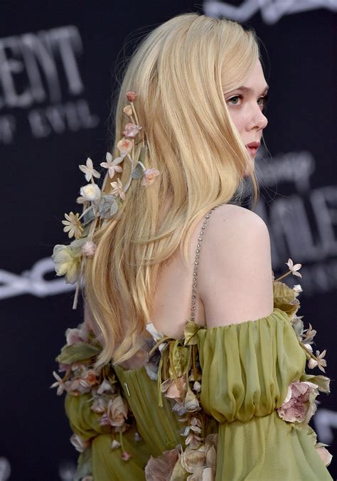 elle fanning full flower.